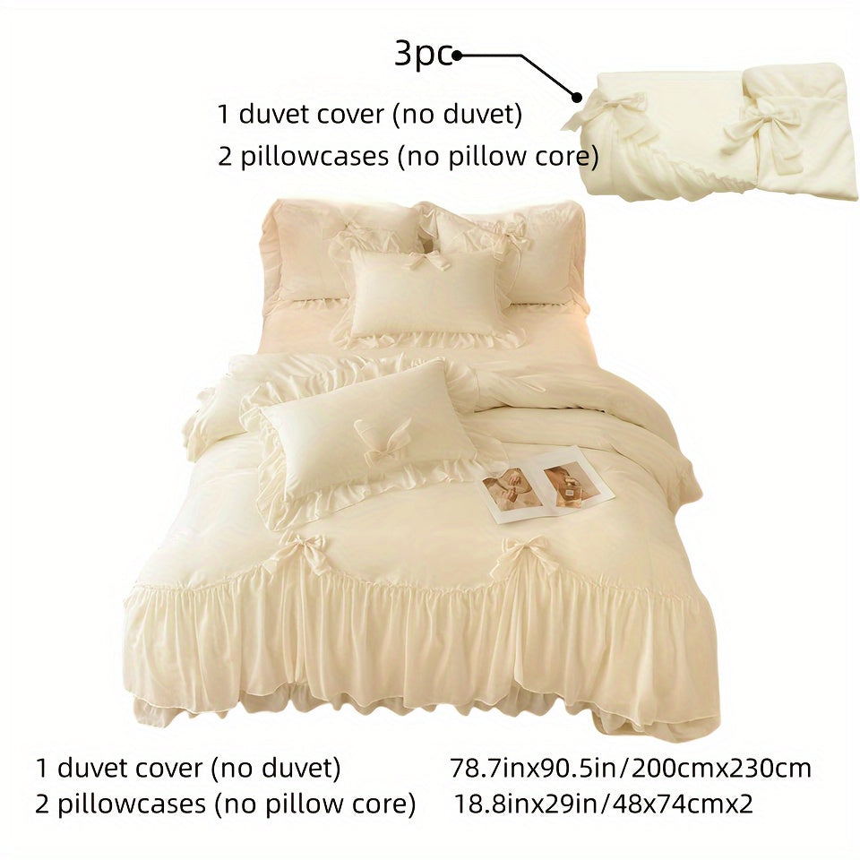 3-piece Princess Style Beige White Duvet Cover Set with French Lace Embellishments. All-Season with Zipper Closure, Machine Washable. Made of 100% Polyester Woven Fabric, 140-160G. Insert