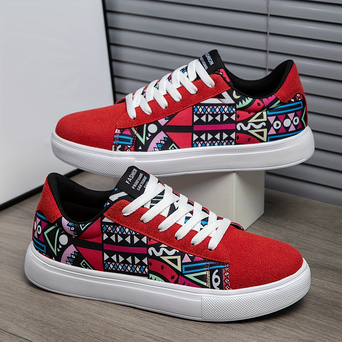 Fashionable skate shoes with non-slip soles, perfect for outdoor activities.