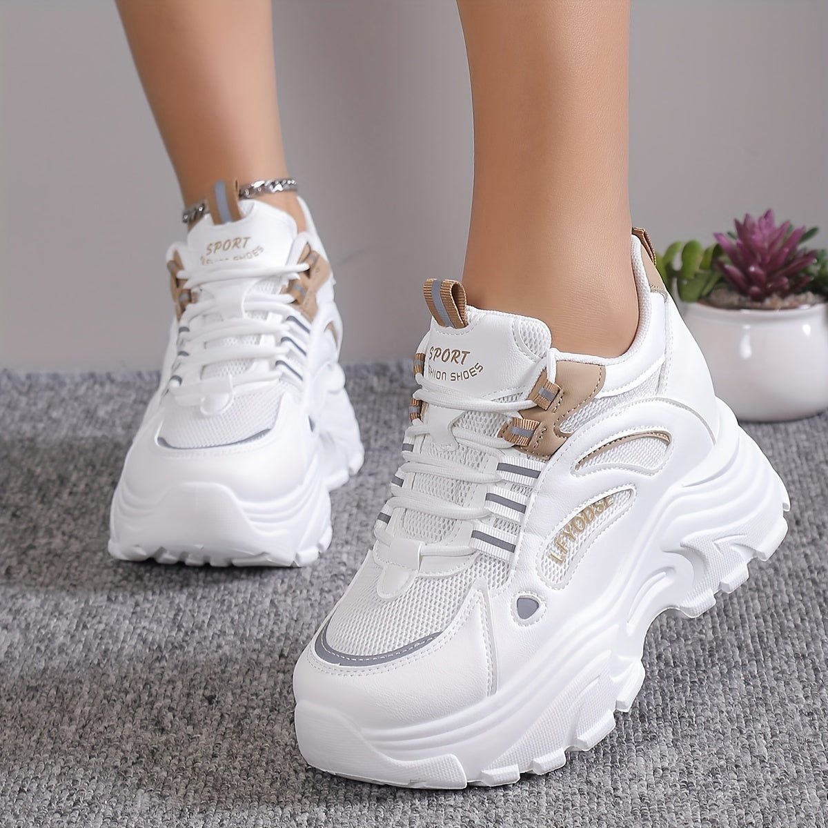 Women's solid color mesh sneakers with lace-up low-top design, round toe, heightening thick sole, and versatile comfort.