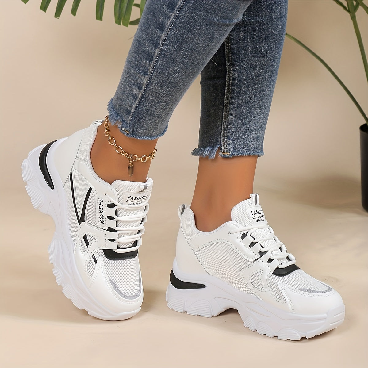 Color-block thick bottom chunky sneakers for women, perfect for casual outdoor running.