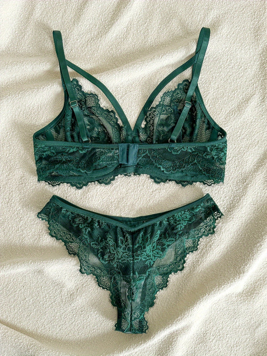 Floral lace lingerie set with underwire bra and briefs for women.