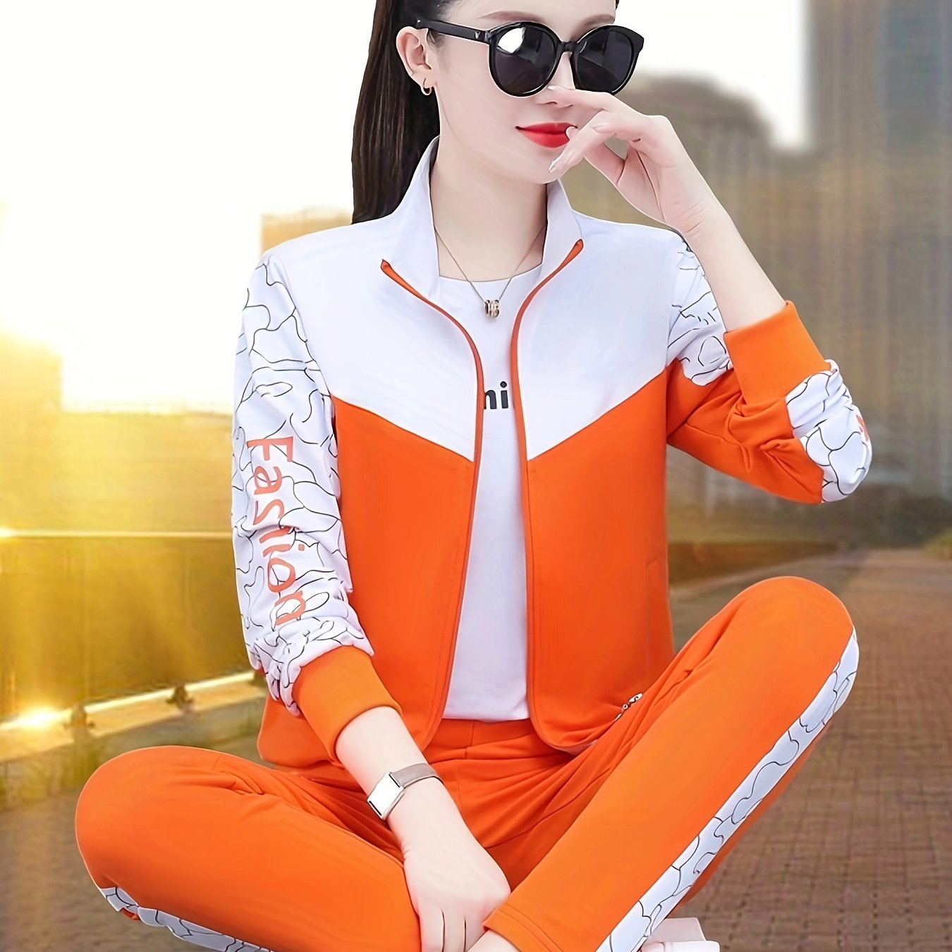 Women's two-piece cardigan jacket sports suit for spring and autumn with long sleeve trousers for casual outdoor wear.