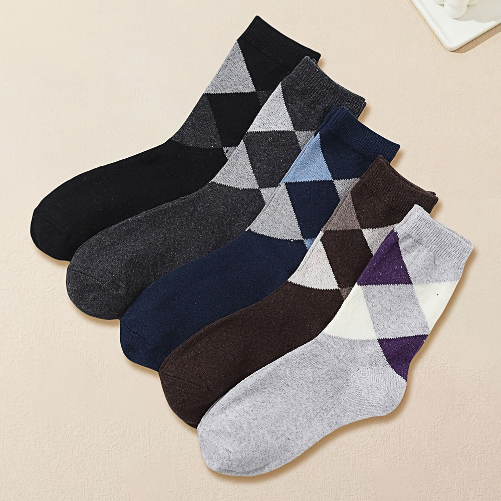 5 pairs of men's geometric pattern crew socks, perfect for all seasons and outdoor activities.