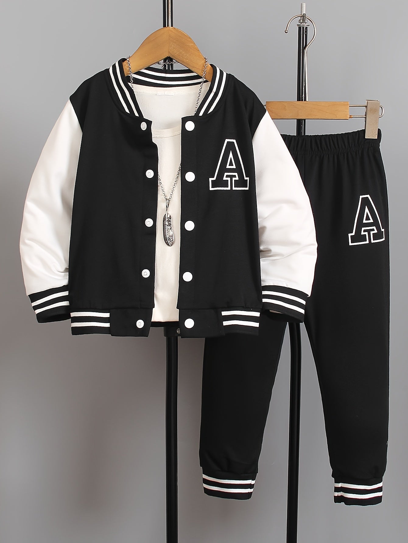 Boys' Lettered Top and Pants Set for Casual Autumn Sportswear