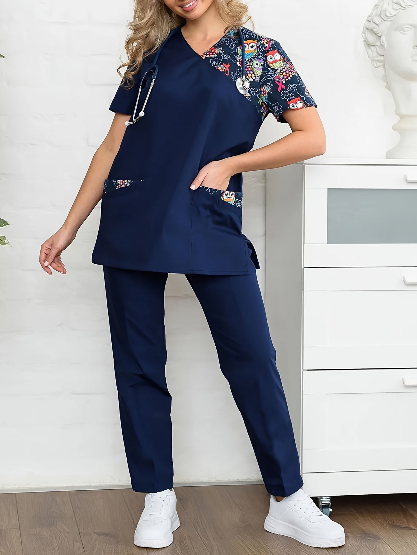 Woodpecker Print Patchwork Nurse Uniform Set for Plus Size Women