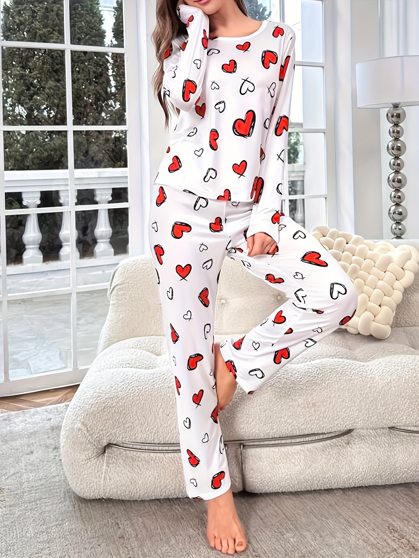 Women's Heart Print Pajama Set, Polyester/Elastane blend, Long Sleeve Crew Neck Pullovers, Comfortable Casual Style, Spring/Fall Sleepwear.