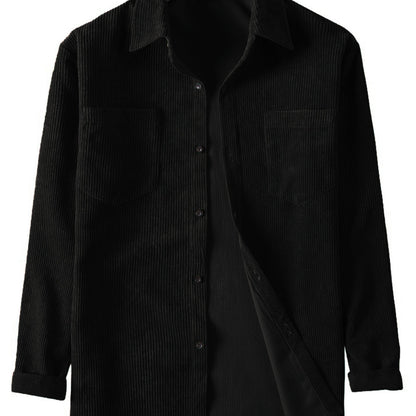 Casual men's corduroy shirt with double pockets for spring and autumn.