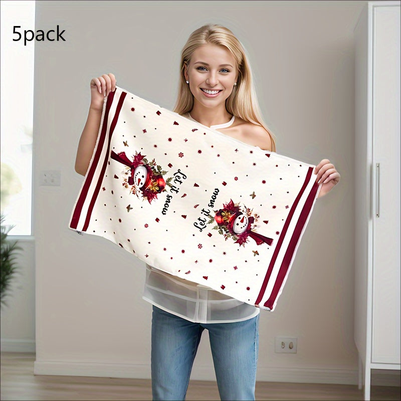 5 soft Christmas towels featuring cartoon patterns of Christmas decorations, trees, snowflakes, and gifts, with excellent water absorption.