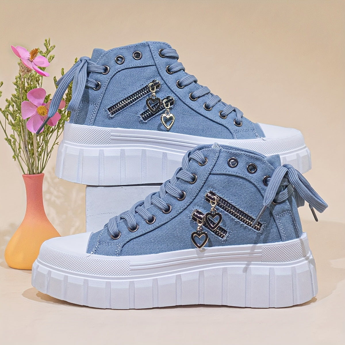 Women's high top sports shoes with thick soles for daily wear, from Four Seasons Outdoor.