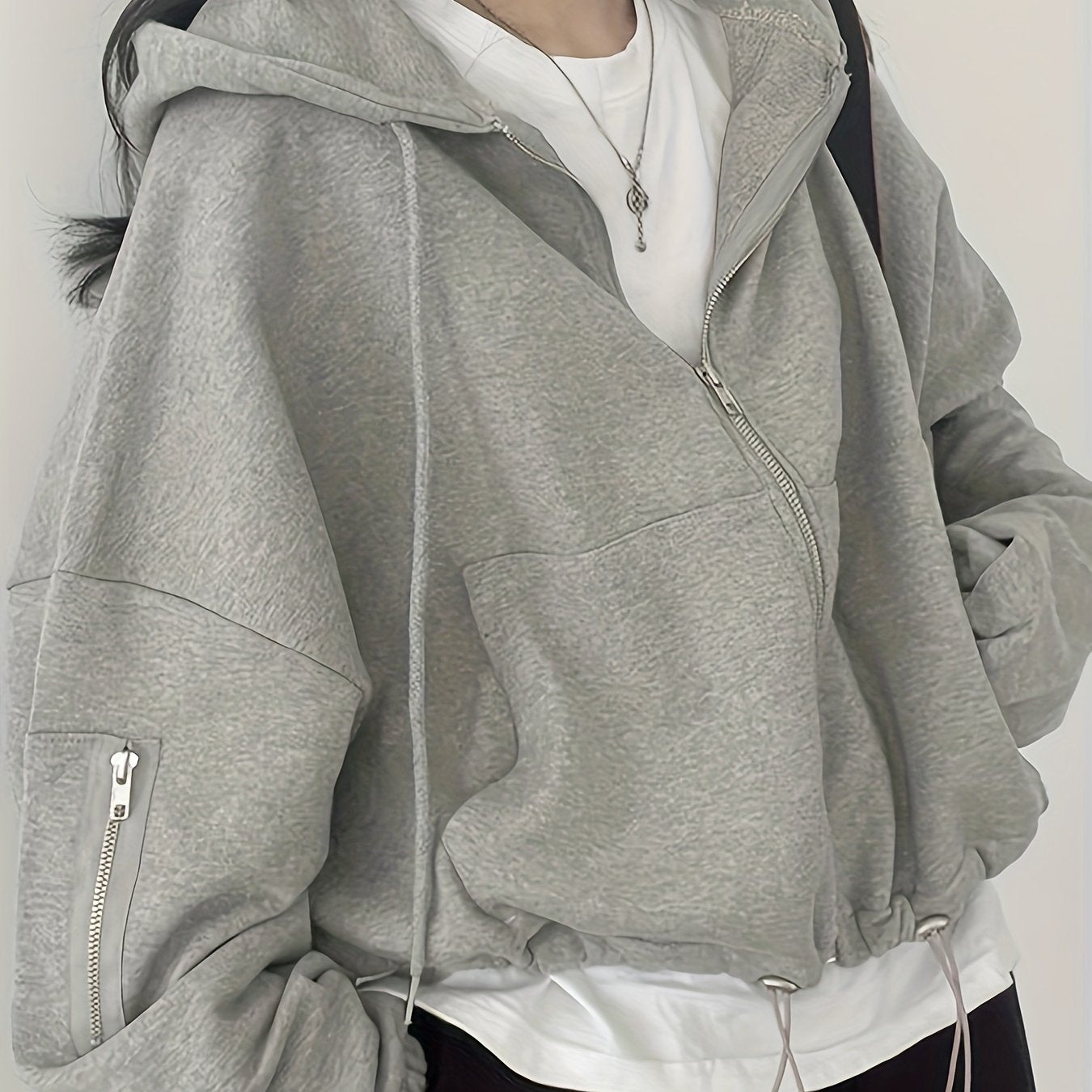 New stylish hooded sweatshirt for women with short, open-chest design