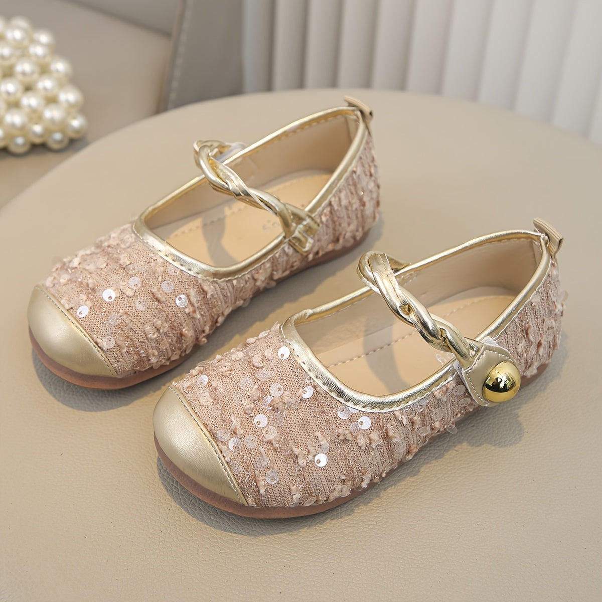 2024 Spring/Summer French Sequin Princess Flats for Children - Korean Style Mary Jane Shoes with Soft PU Sole. Adjustable strap closure for ages 14 & under.