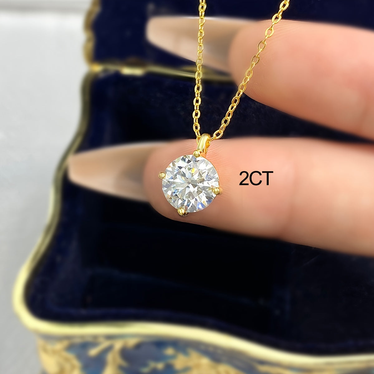 This stunning Mozambique Diamond Pendant Necklace, available in 1/2/3 carat sizes, is crafted from high-quality S925 sterling silver. Perfect for weddings, promises, eternity, or as a luxurious gift for Mother's Day or Valentine's Day. The necklace