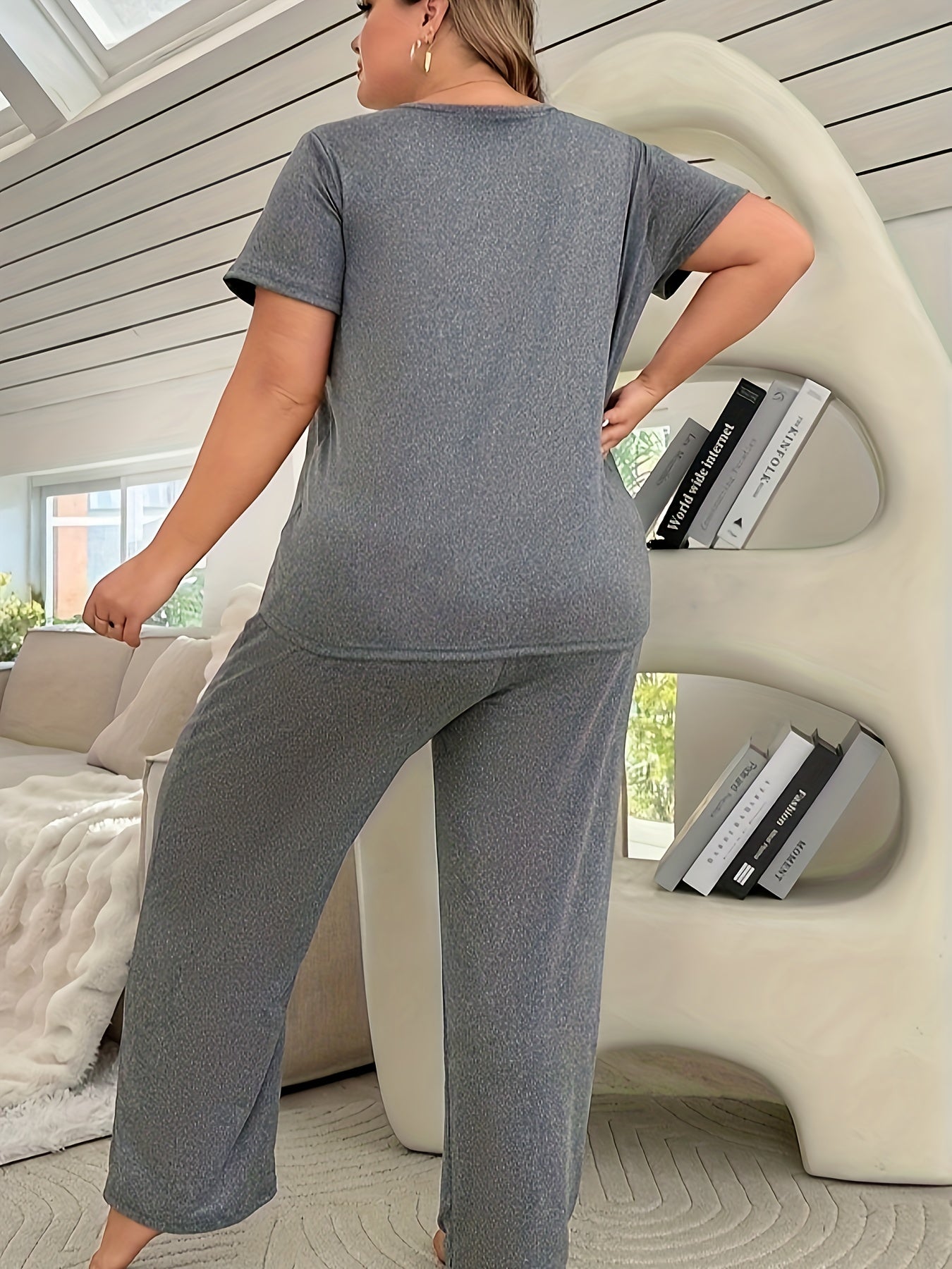 Plus Size Women's Simple Pajamas Set with Letter Print Short Sleeve Top and Pants