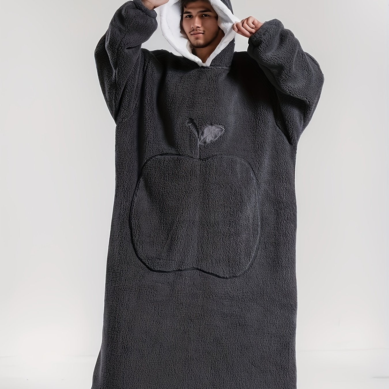 Oversized Warm Hooded Robe with Apple Embroidery, Polyester Fleece, Loose Fit, Large Pocket, for Fall/Winter Sleepwear