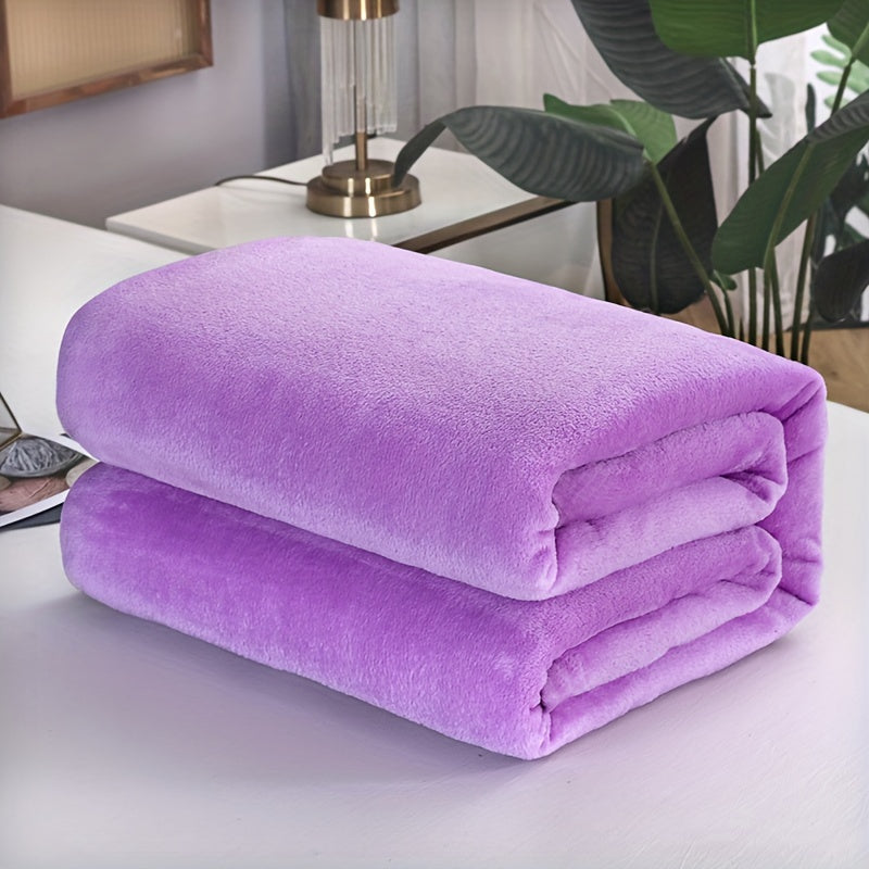 Luxurious Ultra-Soft Flannel Blanket in Solid Color, Contemporary Style – Cozy Plush Bedding Cover, Pillow Inserts or Cases Not Included.