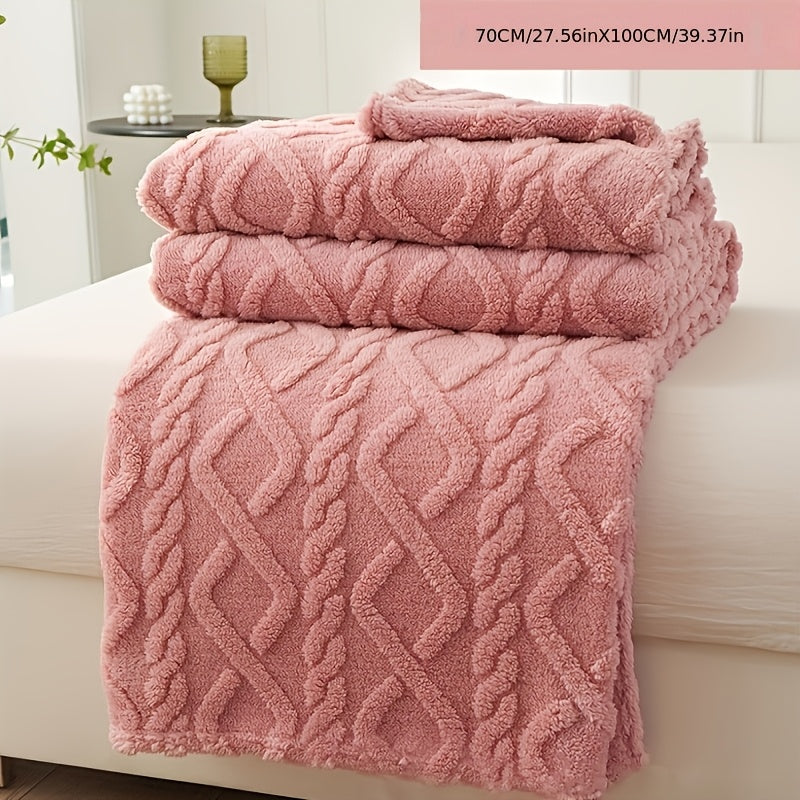 Soft, thick, and warm knitted shawl blanket with 3D design, measuring 70cm x 100cm. Hand wash only. Suitable for bed, sofa, and travel. Perfect for outdoor and home use. Ideal gift for