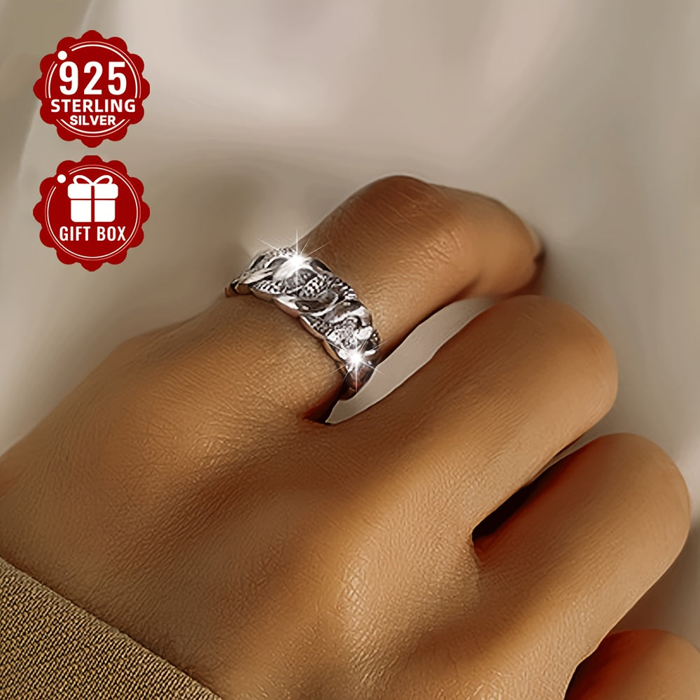 "Sterling Silver Geometric Twist Ring with Retro Neutral Design, Punk Style, and Fashion Sense for Women's Index Finger. Perfect for Party and Music Festival Wear, weighs approximately 3.2g."