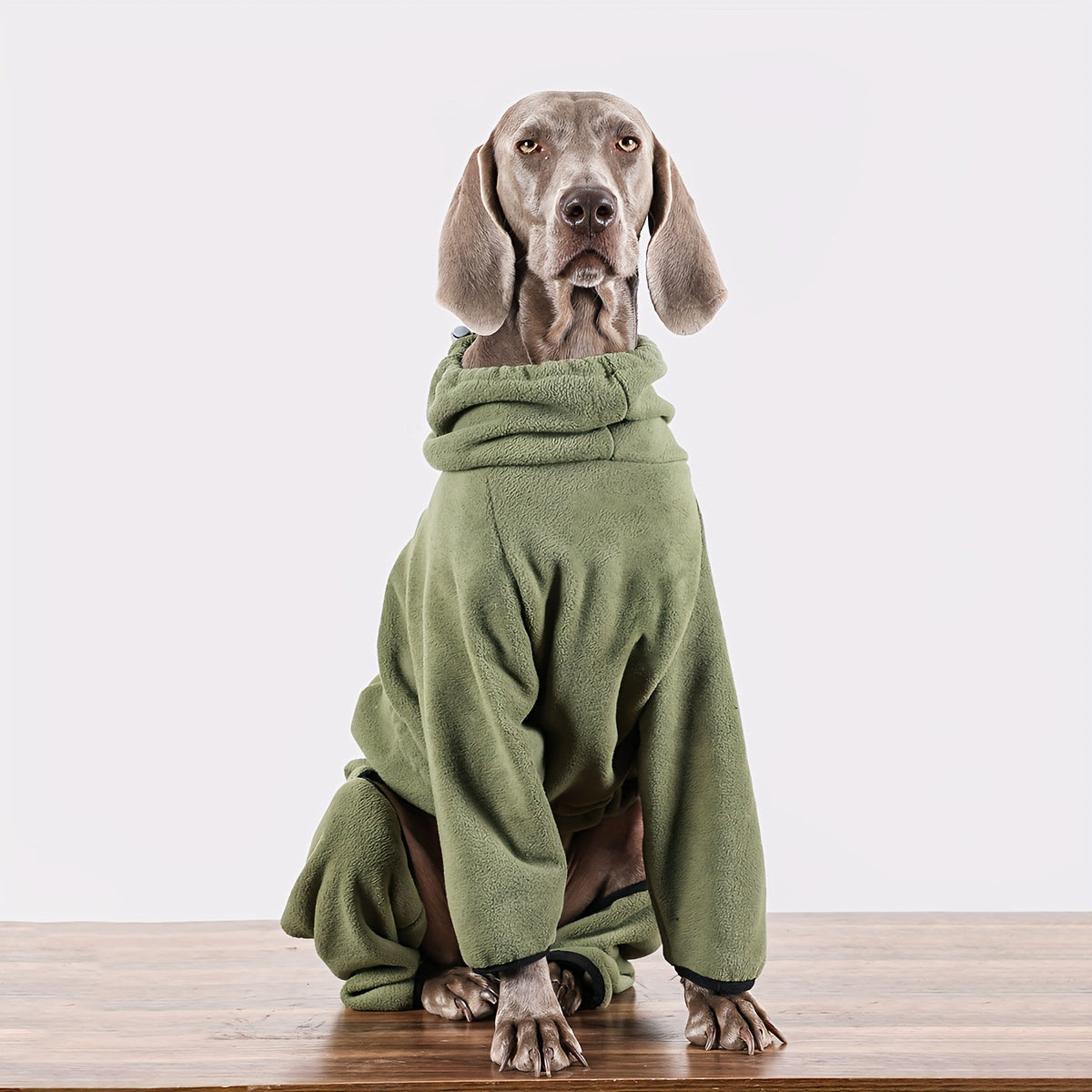 Warm fleece sweater for large dogs, hand-washable, ideal for Golden Retrievers & Labradors.