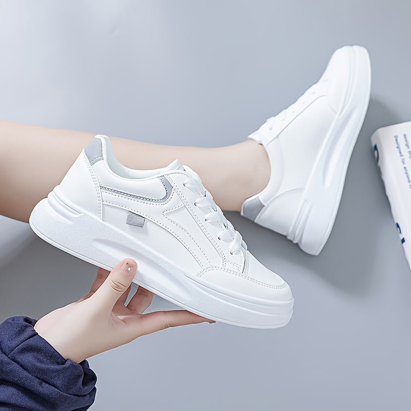 Girls platform sneakers, durable and non-slip for all seasons.