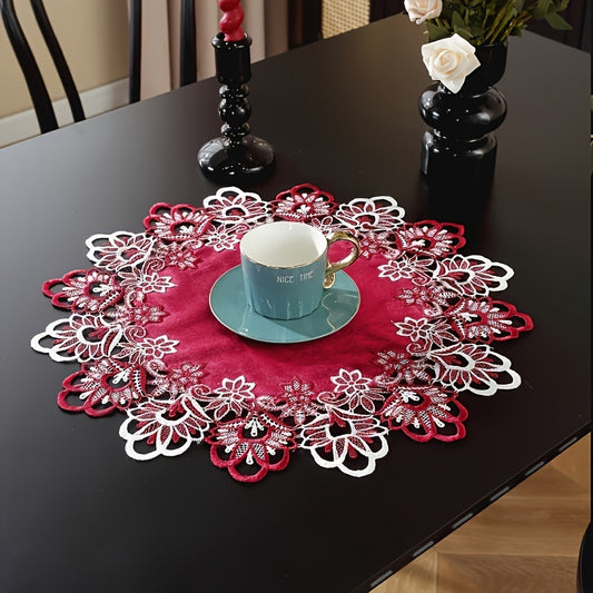 Polyester place mat with embroidered lace border; machine washable. Perfect for home decor, holidays, parties, and weddings. Measures 50.04 cm diameter.