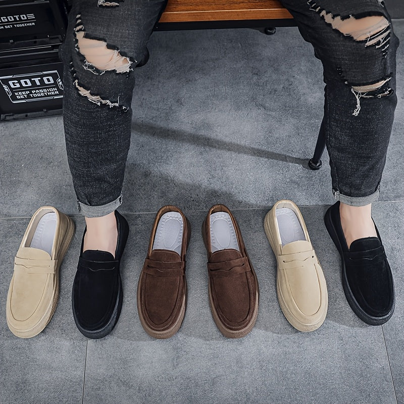 Men's casual loafers with vintage style, slip-on design, rubber sole, round toe, and fabric insole for daily wear throughout the year.