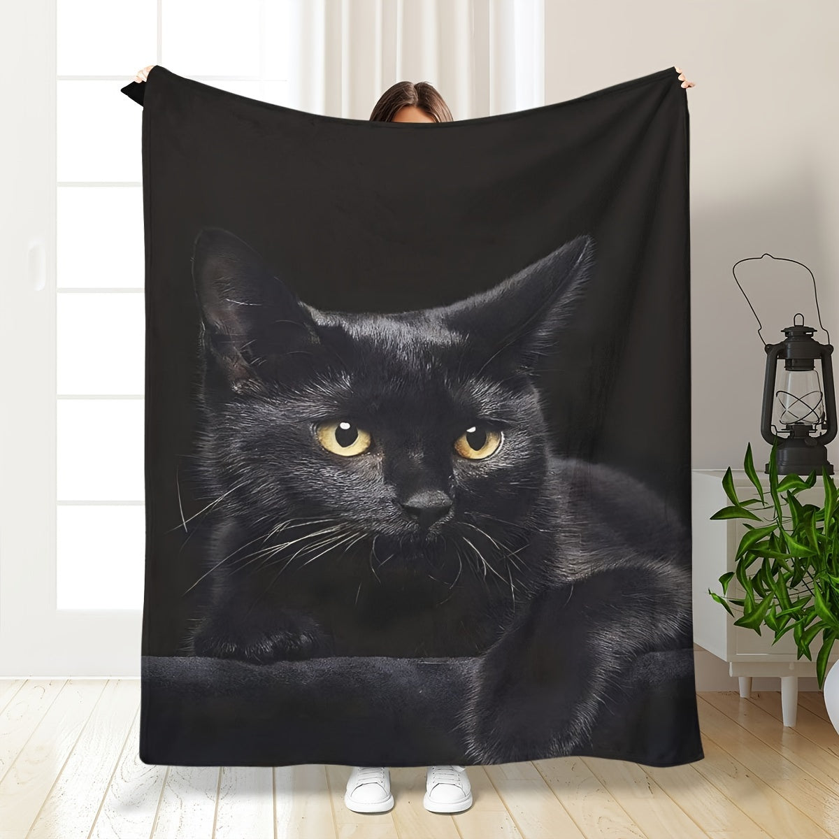 This luxurious small black cat pattern blanket is both soft and comfortable, perfect for use on the sofa, for a cozy office nap, during camping trips, or as a stylish home decoration. It also makes the ideal gift for parents and friends.