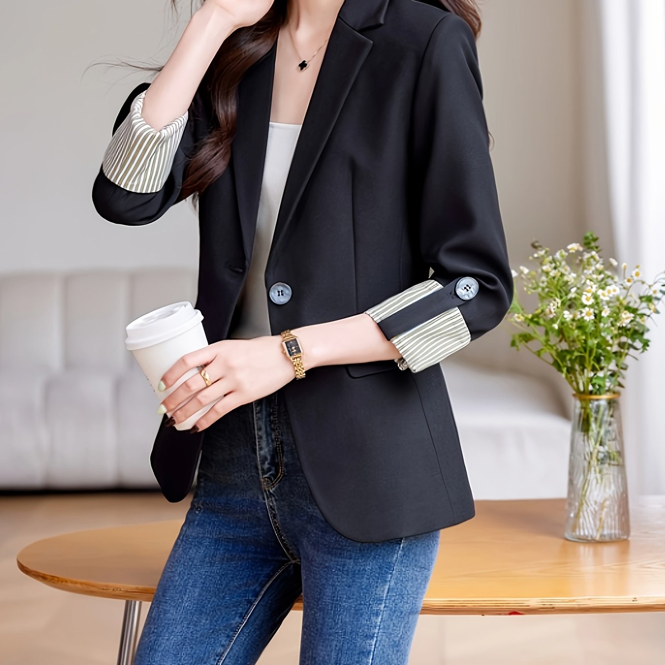 Stylish roll-up sleeve blazer for women, solid color with pockets, machine washable, ideal for fall & winter.