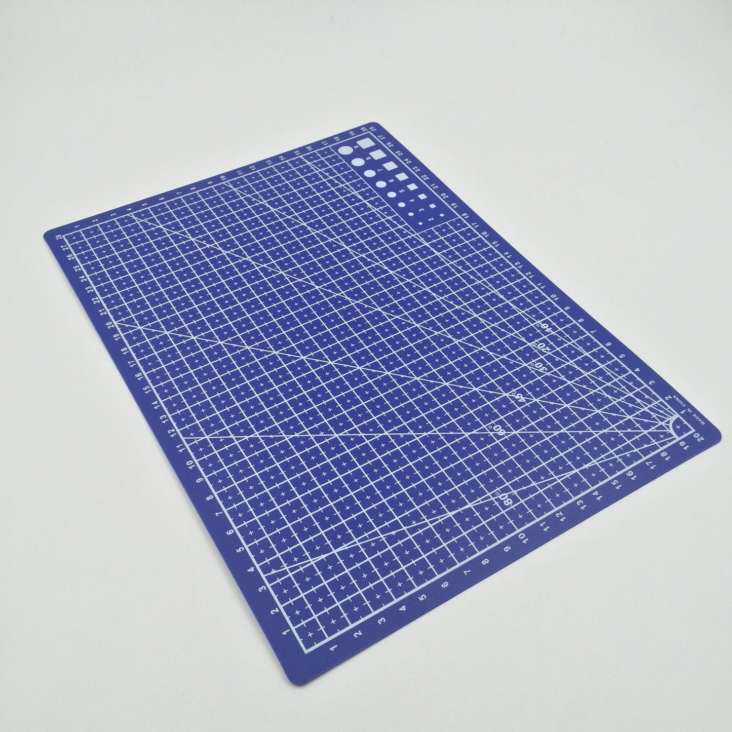 A4 cutting plate for hand account, desktop, 30*22cm, 0.9mm thickness.