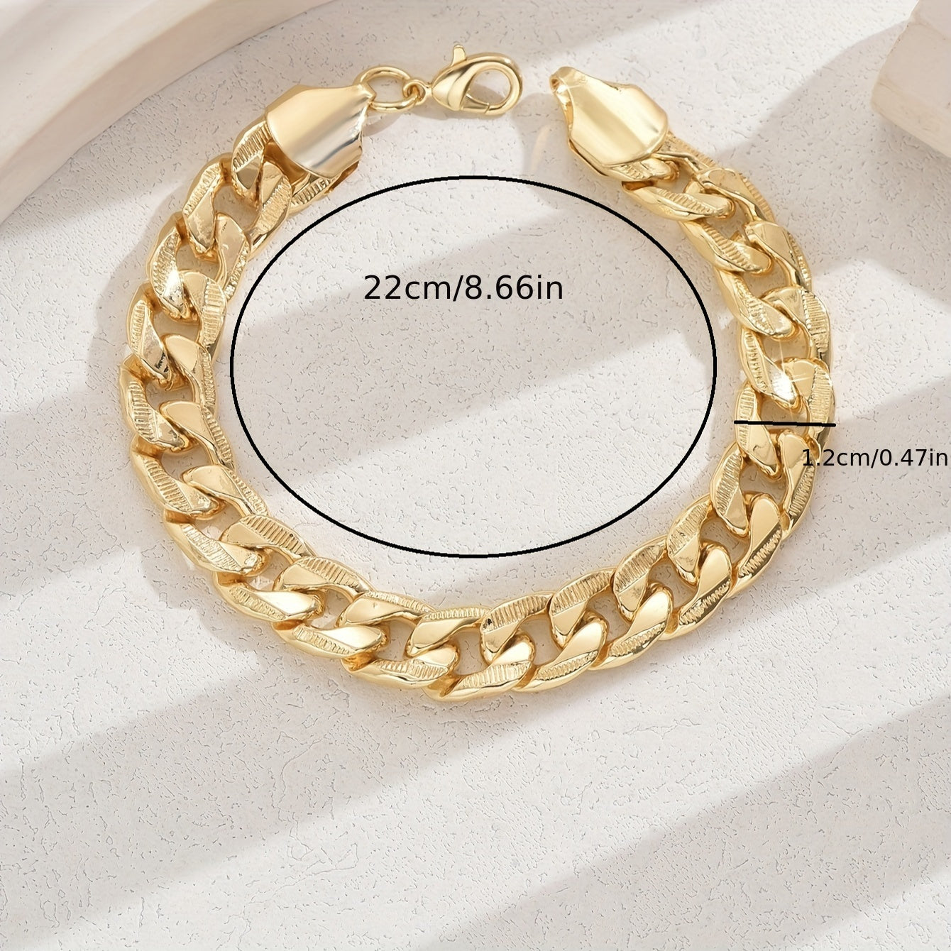 Elegant Vintage Cuban Link Bracelet: Made from 18K Gold Plated Iron, Perfect for Everyday or Special Occasions