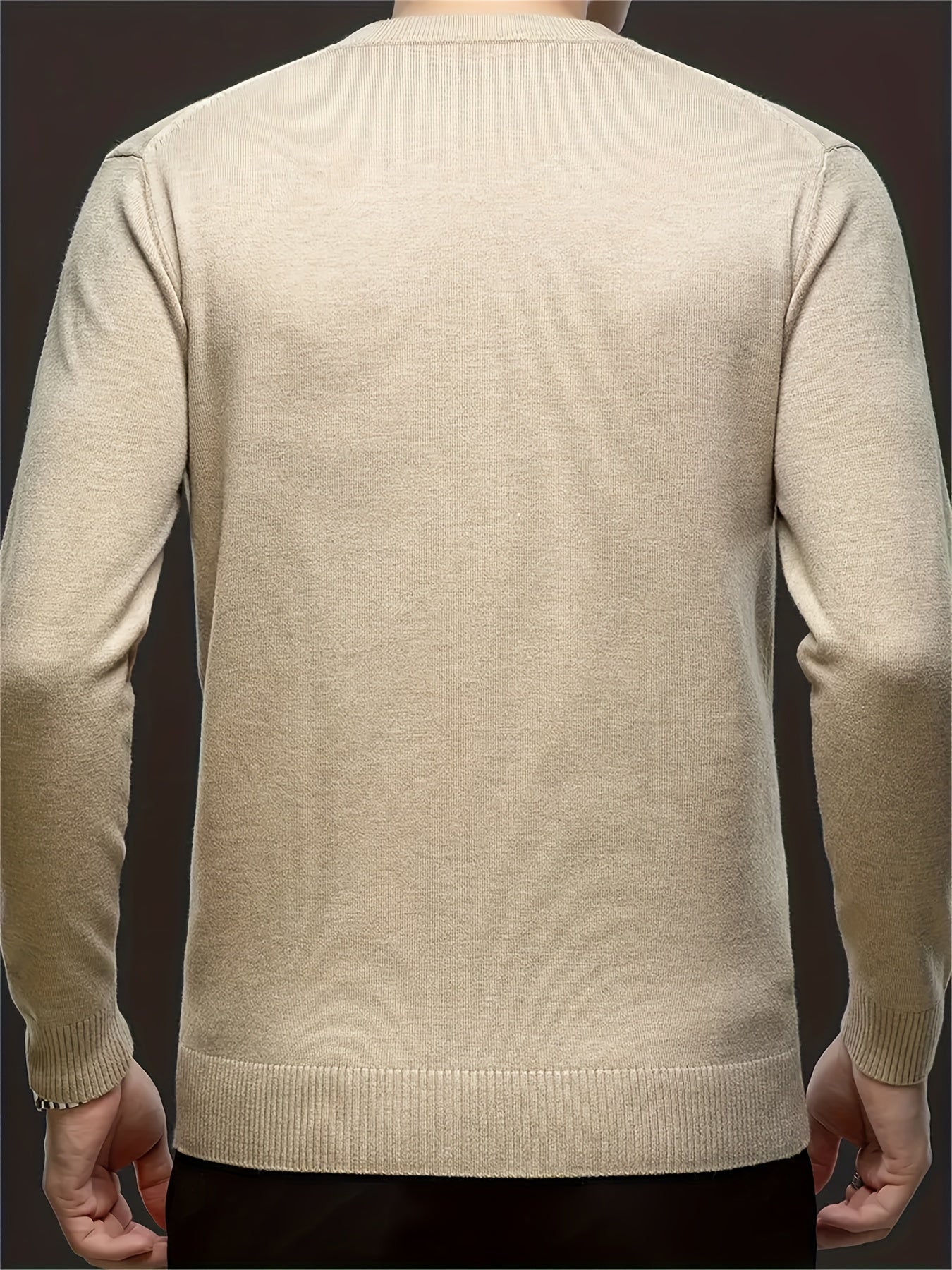 Men's plus size cashmere sweater with crew neck, perfect for fall and winter. Made with 100% cashmere, warm, soft, and high-stretch knit.