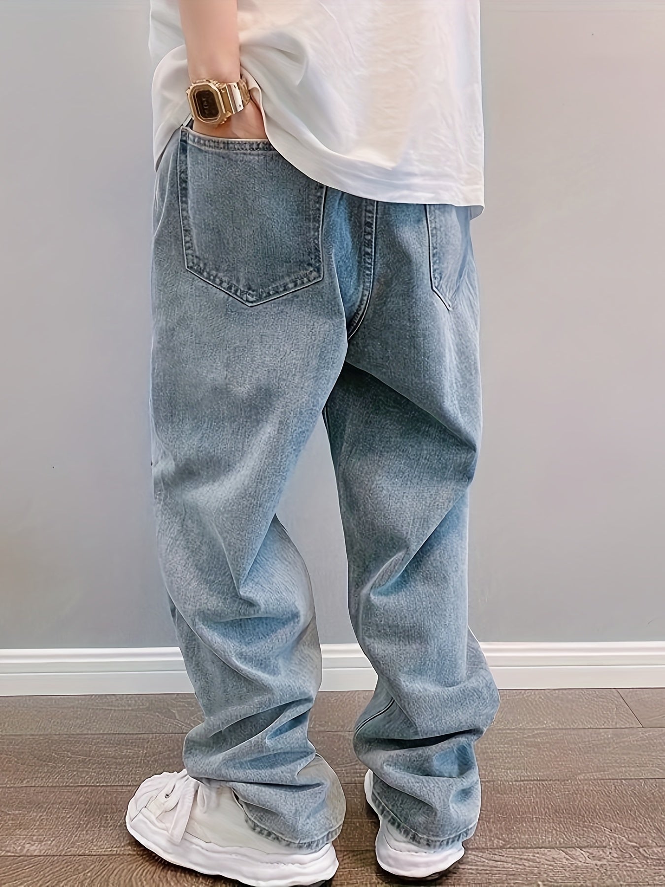 Men's Casual Wide-Leg Jeans in Solid Color, Loose Fit with Pockets, Mid-Rise, Non-Stretch Cotton Blend, Machine Washable - Ideal for All Seasons.