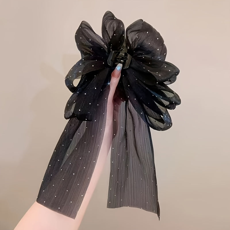 Set of 2 elegant princess bow hair clips, perfect for special occasions. Ideal gift for women and girls 14+