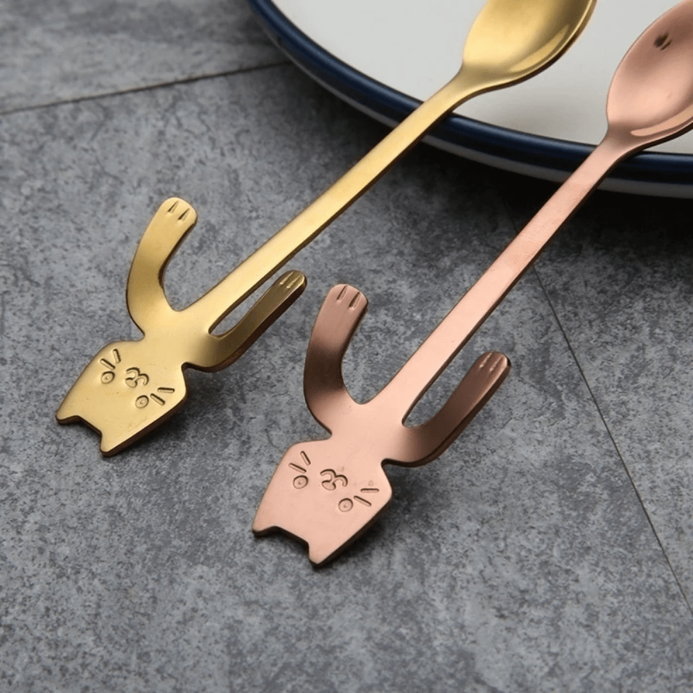 Adorable Cat-Shaped Stainless Steel Coffee Spoon for Desserts and Snacks, perfect for serving ice cream.