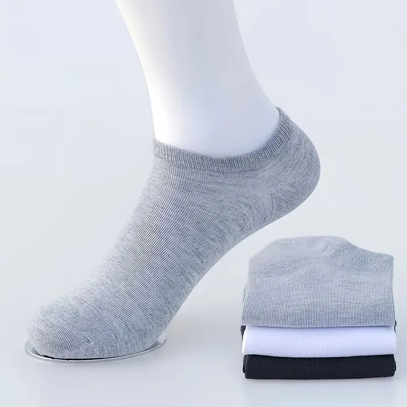 10 pairs of comfortable and breathable men and women ankle socks for spring and summer.