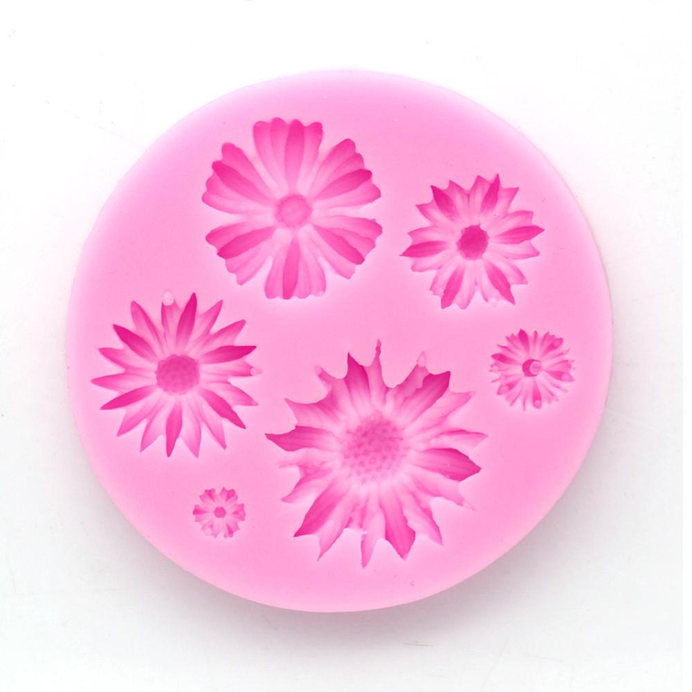 Enhance Your Baking with These Vibrant 3D Flower Silicone Molds - Set of 5 - Perfect for Fondant, Chocolate, & Pastries - Featuring Pink, Yellow, White, & Red Flowers - Size: 7.39cm - Ideal Craft Baking Tool and Cake Decorating Supplies