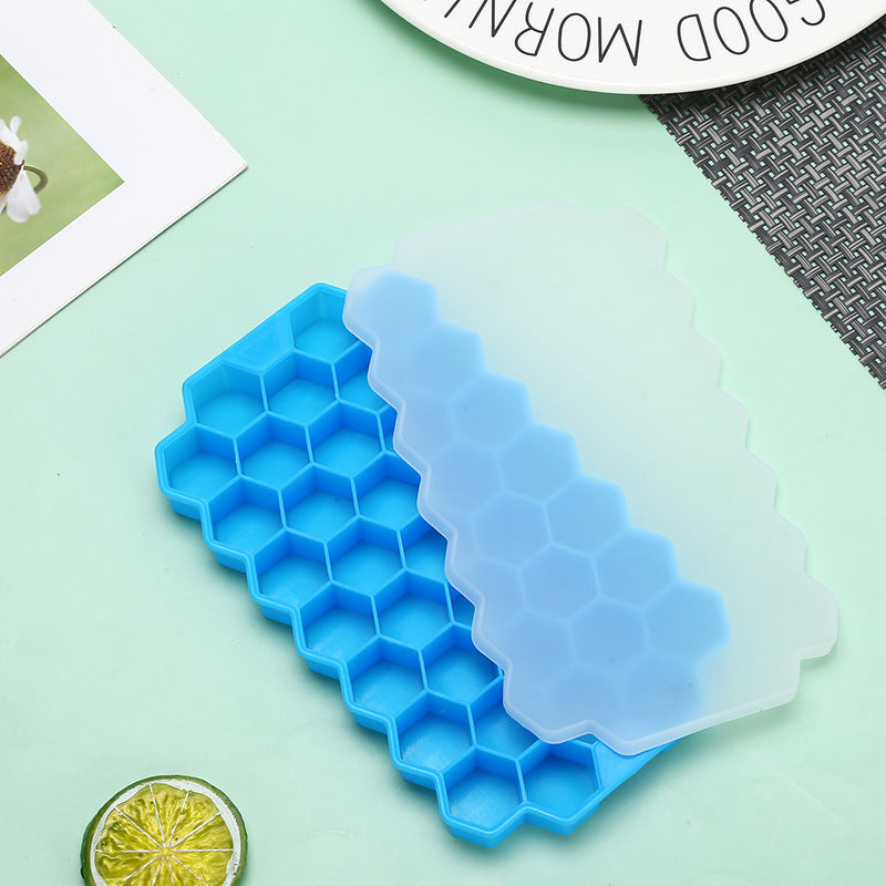 Silicone Hexagon Ice Cube Tray with Lid - 37 Cavity Flexible Mold for Freezer, Soft Drinks, Whisky, Cocktails, and More, Easy Release Ice Maker for Kitchen Accessories