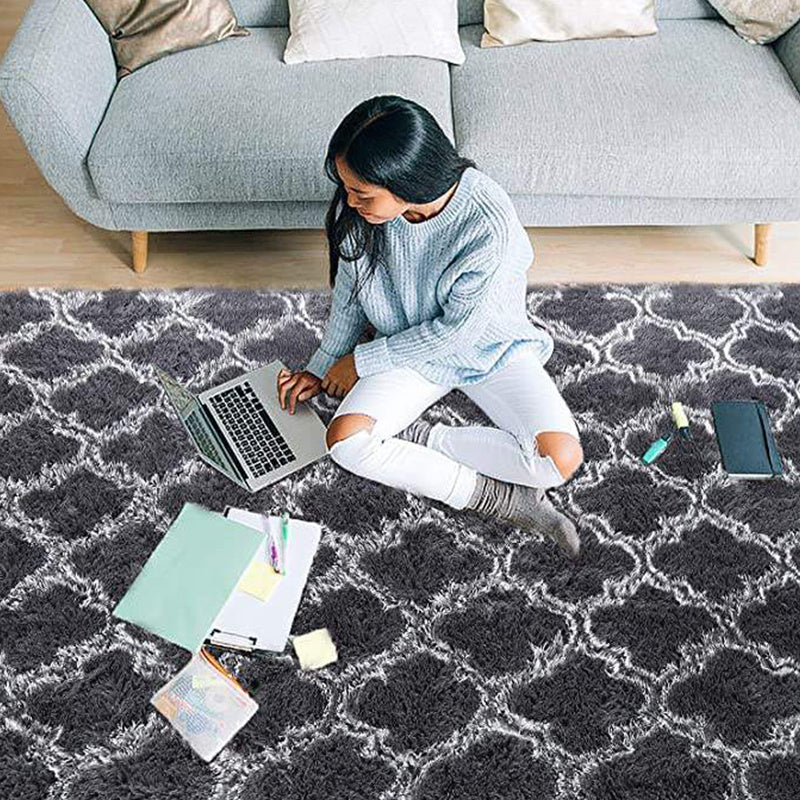 Luxurious Dark Gray Plush Area Mat with Modern Hexagonal Pattern Design - Soft, Washable Polyester with Anti-Slip Backing | Ideal for Bedroom & Living Room | Available in Sizes up to 230.0cm x 62.99