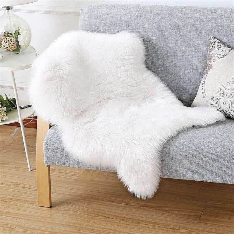 Luxurious Super Soft Fluffy Area Rug - Faux Fur Sheepskin Rug for Bedside Sofa Floor Nursery, Home Decor, Room Decor Carpet - 1 Piece