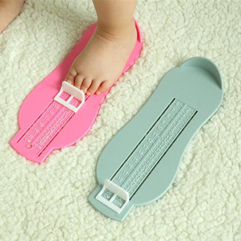 Baby foot measuring tool for shoes sizes.