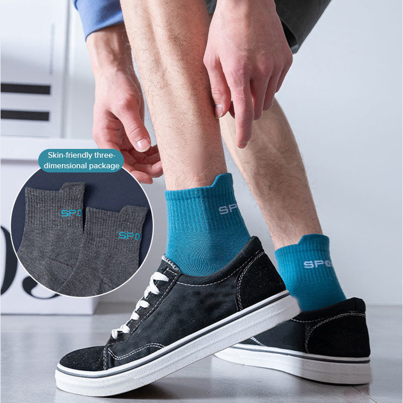 High quality casual socks for men in a pack of 10 pairs, size 38-45. Great gift for sports enthusiasts.