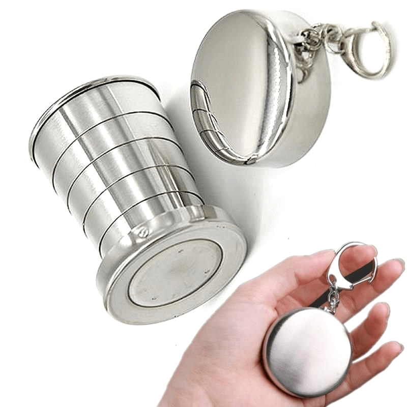 Stainless steel folding cup with keychain, retractable and portable. Ideal for camping and outdoor activities.