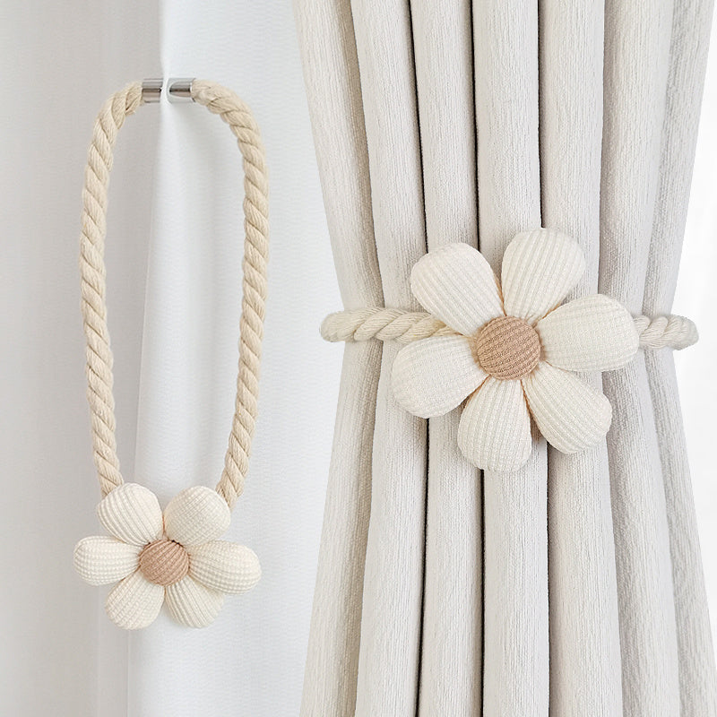 Get yourself a Magnetic Curtain Buckle to tie back your curtains easily in a modern, small fresh flower design. This Creative Curtain Rope Bundle is perfect for holding back door curtains in your bedroom or living room, adding a touch of style to your