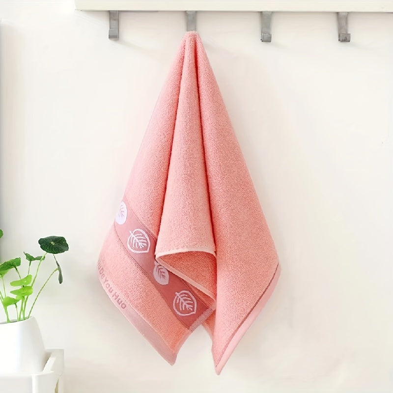 Three soft towels that are thick and absorbent, perfect for daily use and makes a great gift for Christmas, Halloween, or Thanksgiving.