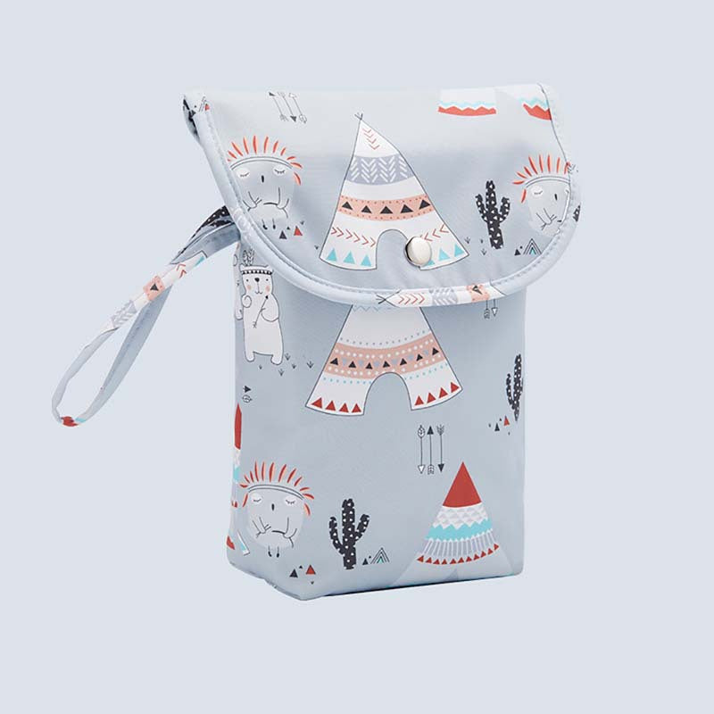 Durable and waterproof diaper bag that is also reusable, with a large capacity for moms to store all their diaper essentials. This versatile handbag is perfect for carrying all your baby supplies when going out, and can also be a great gift for