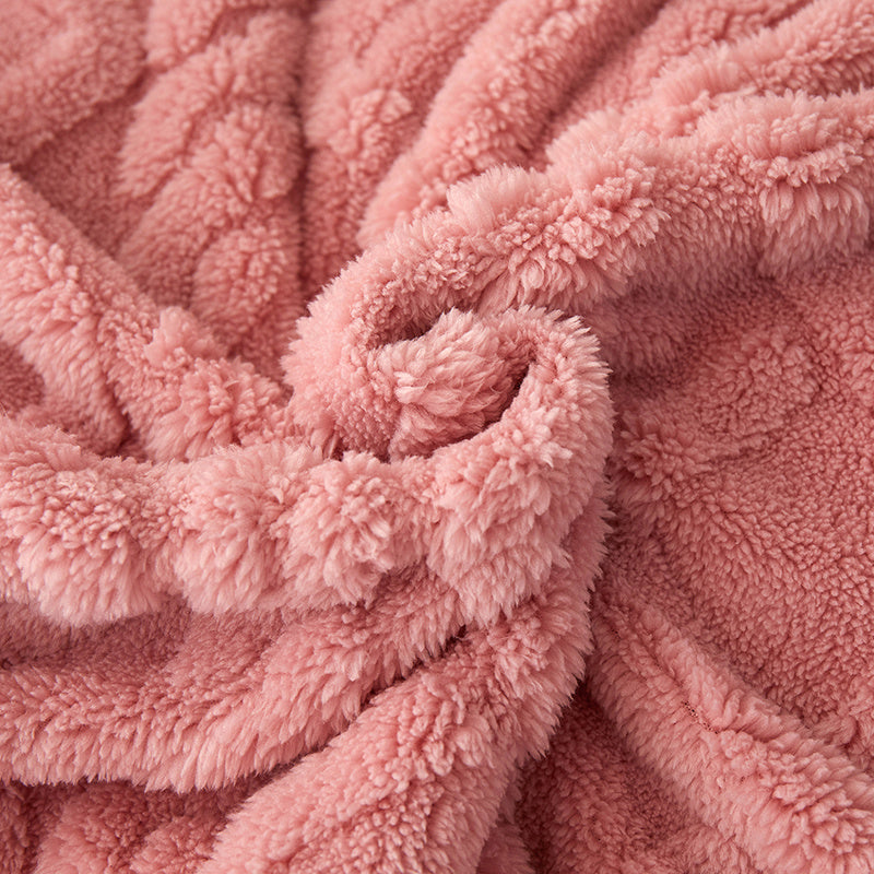 Stay cozy and stylish with the Tafu Velvet Single-Layer Blanket. Made from luxurious polyester coral fleece, this sofa throw is perfect for travel, camping, and gifting. Available in coffee, light green, grey, white, and pink, this hand-washable blanket