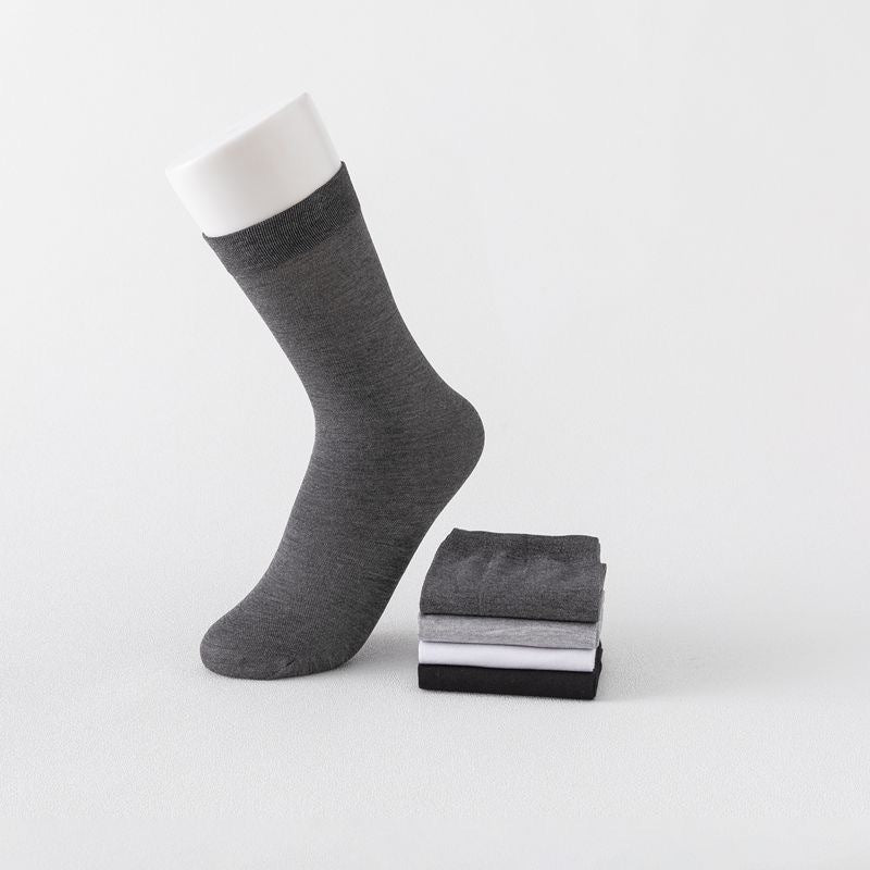 5 pairs of men's low cut socks, soft and breathable for all seasons.