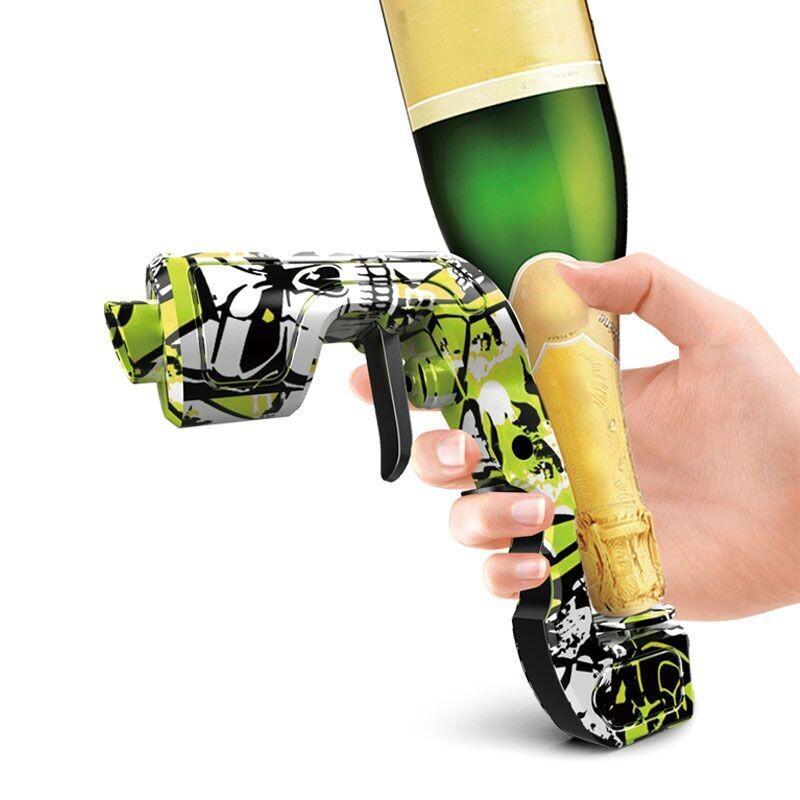 1pc Beer Gun Injecter, Champagne Gun Sprayer, Wine Bottle Beer Dispenser Spray Gun Fountain Beer Ejecting Gun - perfect for parties, bars, and clubs. Accessories included.