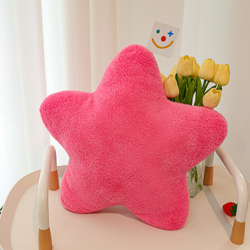 Get yourself a charming and adorable star-shaped pillow to add some creativity to your space. This soft sofa cushion makes for a perfect gift for birthdays, Christmas, or Thanksgiving.