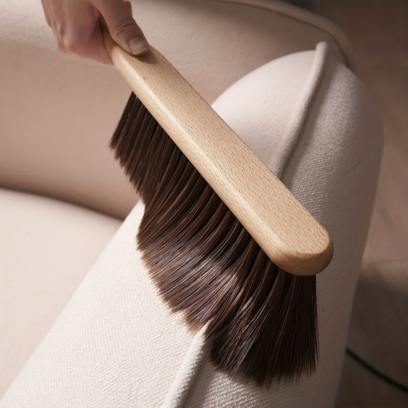 1 piece of Bed Sweeping Brush with Handle, featuring soft bristles for effective dust removal in the household. Perfect for cleaning beds, sofas, cars, clothes, and furniture. A versatile cleaning tool ideal for back-to-school supplies.