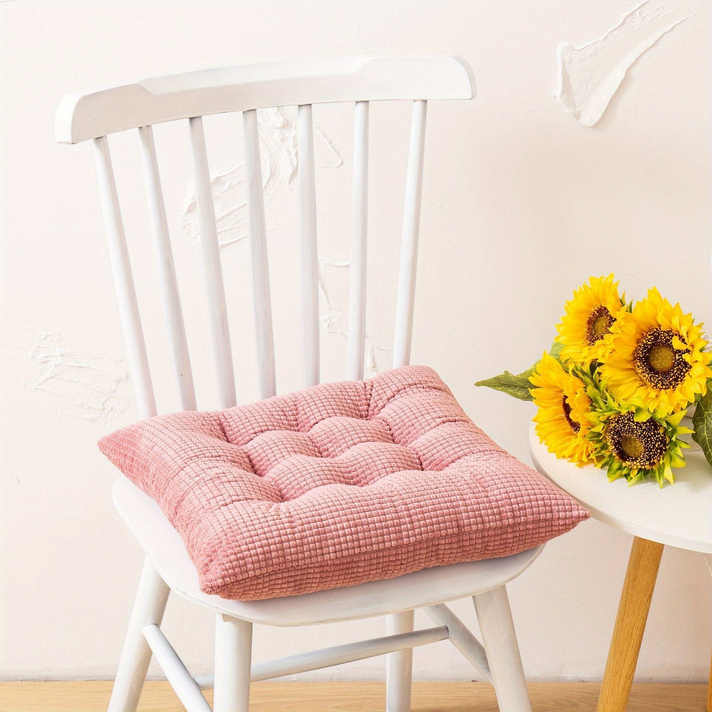 1pc Solid Color Chair Cushion, Thickened Seat Cushion for students, with anti-slip and anti-fouling features, suitable for all seasons and home dining chairs.